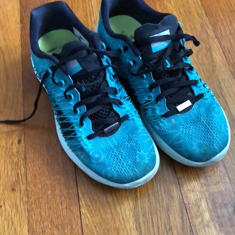 Nike teale “flywire” lunaracer 3 gyms shoes
